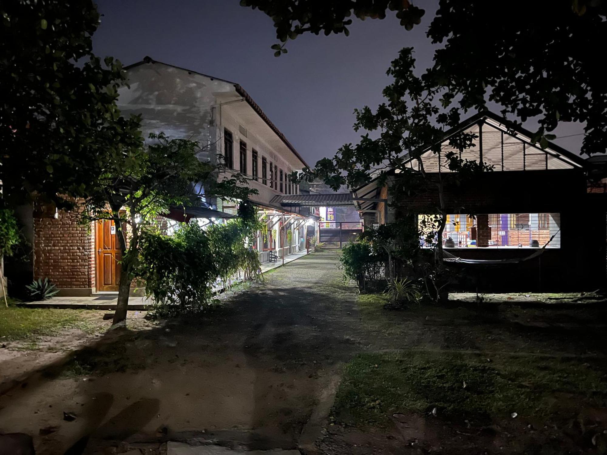 גאלה Tanty'S Hostel מראה חיצוני תמונה